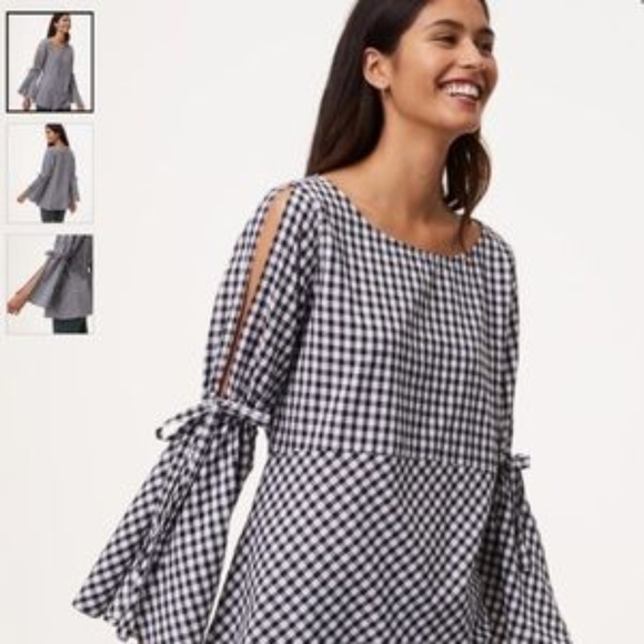 LOFT Tops - Ann Taylor LOFT Petites Gingham Cold Shoulder LP